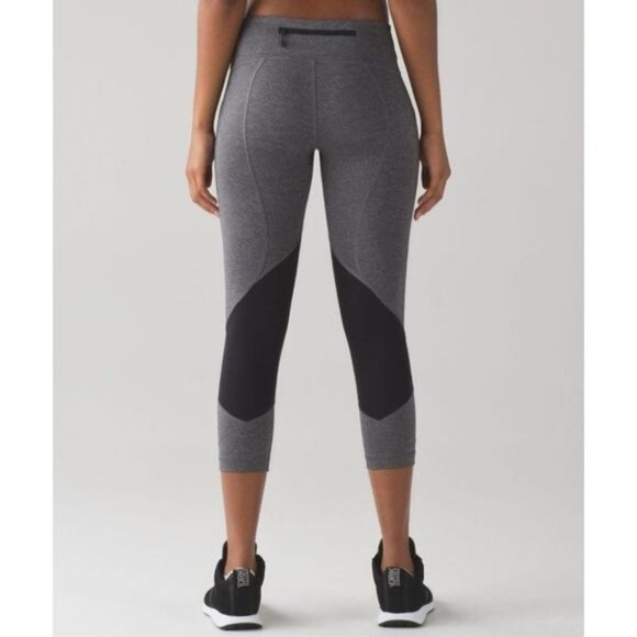 lululemon Pace Rival Crop 19" Heathered Black  Slate Leggings - Picture 2 of 11
